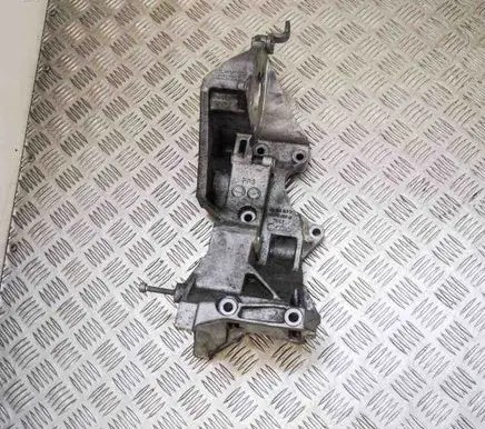 Audi A4 S4 B8 8K Generator/alternator bracket 03L903143R