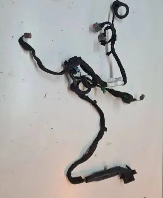 Volvo V70 Front door wiring loom 30773664