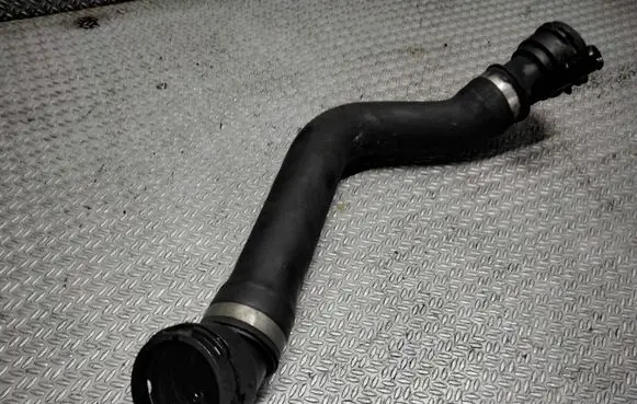 BMW 5 E60 E61 Engine coolant pipe/hose 1712778972203PHX113575148378