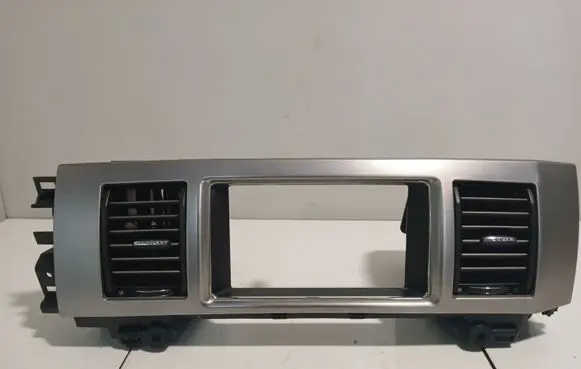 Dash center air vent grill