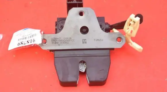 Ford Focus ST Tailgate/trunk/boot lock/catch/latch BM51-A442A66-CC