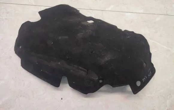 BMW X3 F25 Heat shield in engine bay 7623219