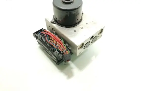 Mercedes-Benz CLK AMG A208 C208 ABS Pump A2034310812 A2095452532
