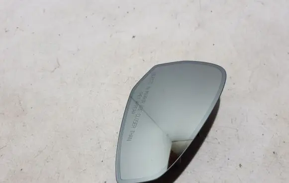 Audi A5 Wing mirror glass 8W0857536L