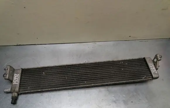 Toyota Prius (XW10) Coolant radiator