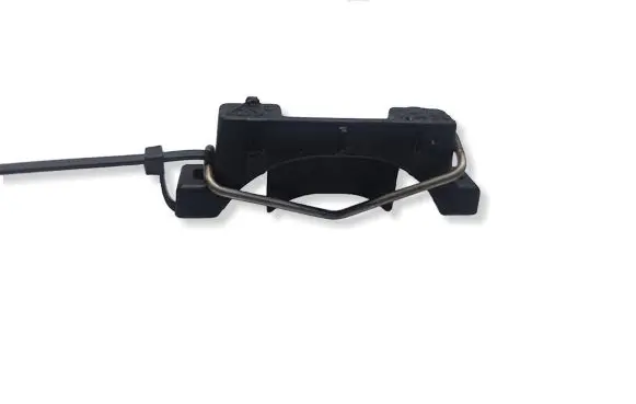Audi Q7 4L Radiator mount bracket 7L0805517