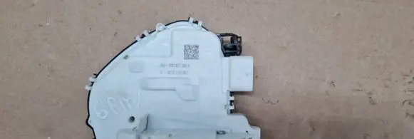 Audi Q5 SQ5 Front door lock 8X1837016E