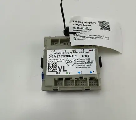 Mercedes-Benz E W213 Door control unit/module A2139000718 A2139010208