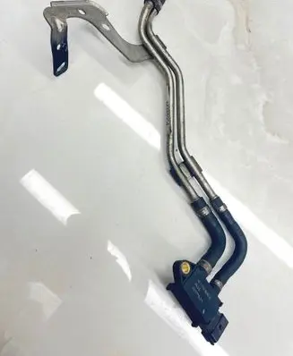 Opel Astra K Exhaust gas pressure sensor 55488904 A2C74386800 55599659