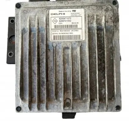 Renault Twingo II Engine control unit/module 8200471073