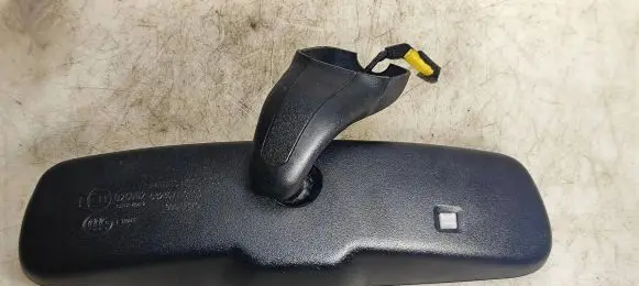 Hyundai Santa Fe Rear view mirror (interior) E11026002