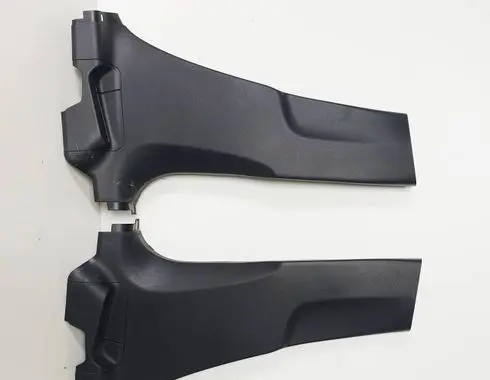 Suzuki Kizashi (B) pillar trim (bottom) 
