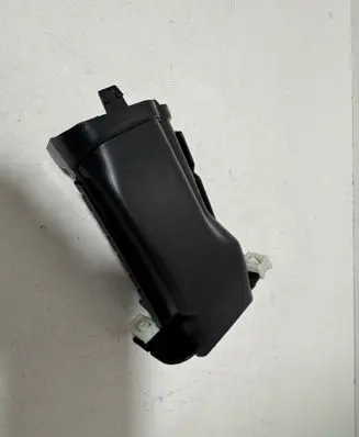 BMW 3 G20 G21 Intercooler air guide/duct channel 7422279 51747422279