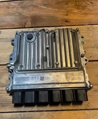 BMW 5 G30 G31 Engine control unit/module ECU