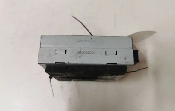 Opel Insignia A Antenna control unit 13319590 035252 495121918