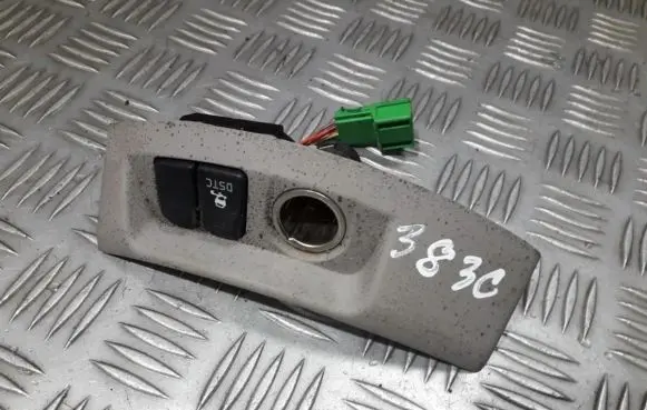 Volvo V50 ESP (stability program) switch 8686026 33465M