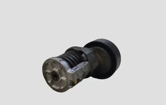 Volkswagen PASSAT B6 Generator/alternator belt tensioner