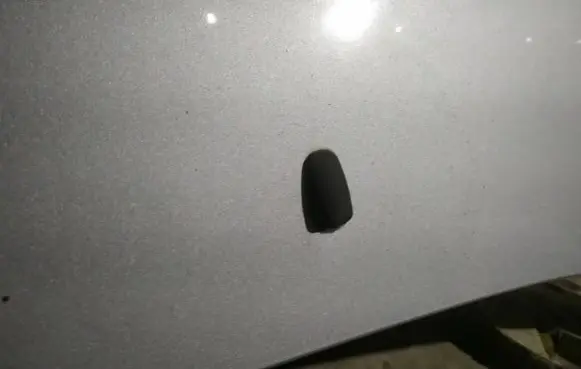 Ford Focus Windshield washer spray nozzle 