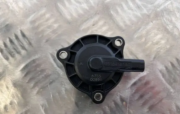 Maserati Levante Camshaft vanos timing valve 05184101AG