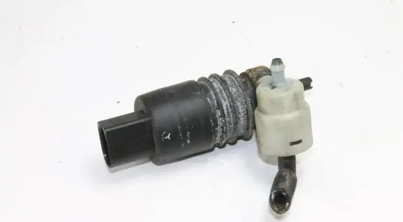 Mercedes-Benz B W245 Windscreen/windshield washer pump