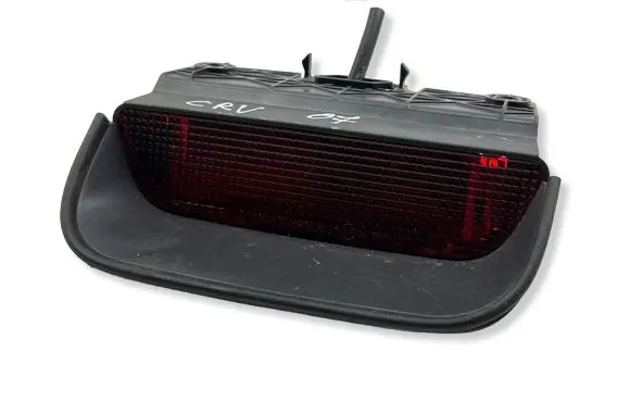 Honda CR-V Third/center stoplight P6369