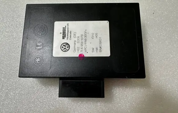 Volkswagen Touareg I Tailgate/trunk control unit/module 7L6959107 7L6959107B