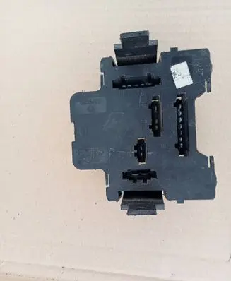 Volkswagen Transporter - Caravelle T4 Tail light bulb cover holder 701945257