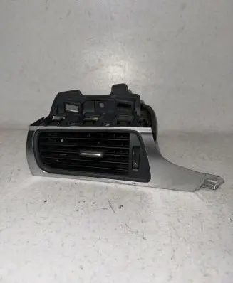 Audi A6 C7 Dashboard side air vent grill/cover trim 4G1820901