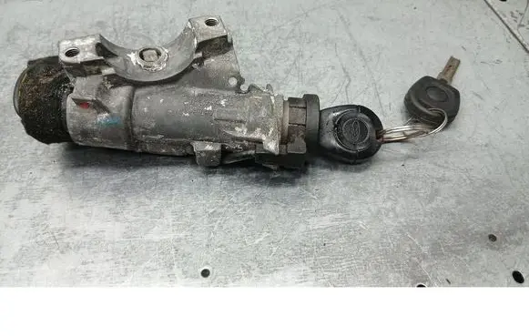 Ford Galaxy Ignition lock 4B0905581B