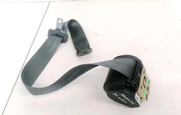 Renault Megane II Rear seatbelt 8200077399