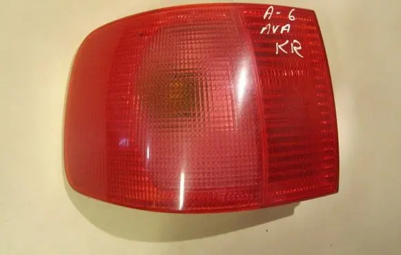 Audi A6 S6 C4 4A Rear/tail lights 138007