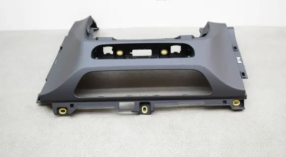 Dashboard lower bottom trim panel