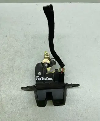 Hyundai Terracan Tailgate/trunk/boot lock/catch/latch