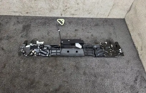 BMW M4 F82 F83 Tailgate/trunk/boot lock/catch/latch 7353615