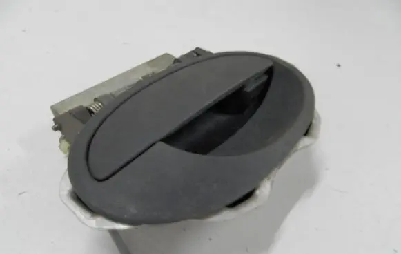 Opel Corsa C Front door exterior handle 