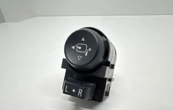 Opel Insignia A Wing mirror switch 22915441 321888