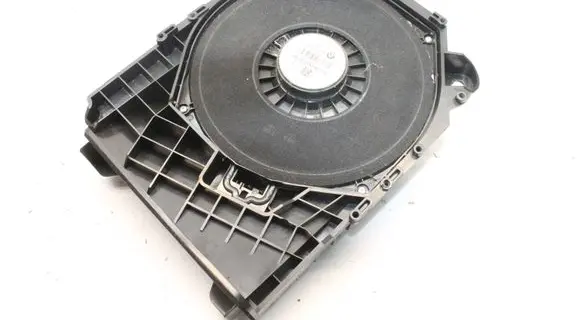 BMW 1 E82 E88 Subwoofer speaker 9192461