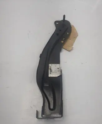 Opel Crossland X Radiator mount bracket 39054943
