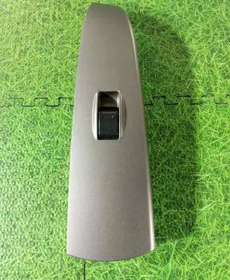 Toyota Prius (NHW20) Electric window control switch 7423147080