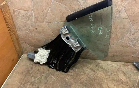 Mercedes-Benz SLK R172 Rear window lifting mechanism without motor A1726700203
