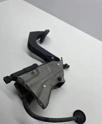 Clutch pedal