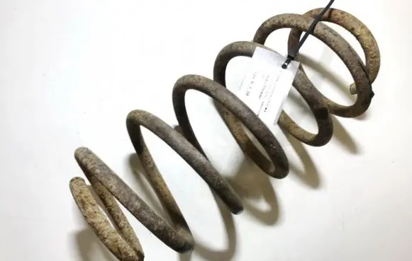 Audi 80 90 S2 B4 Front coil spring