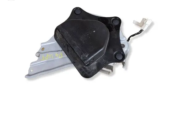 Toyota Prius+ (ZVW40) Hybrid/electric vehicle battery fan G920Z47010