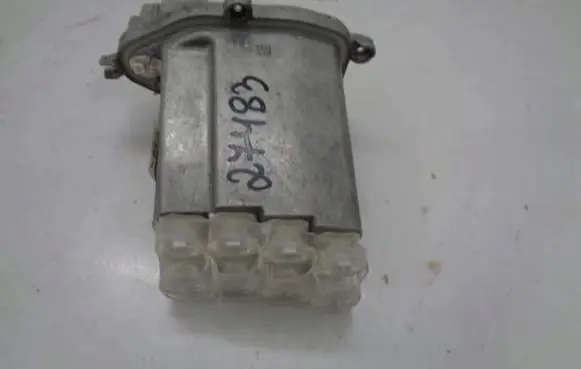 BMW 7 F01 F02 F03 F04 LED ballast control module 63117225231