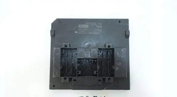 Volkswagen Golf VII BSM Control unit 5Q0937085BC