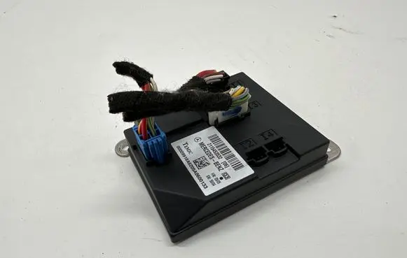 Mercedes-Benz E W211 Central body control module A2115453532