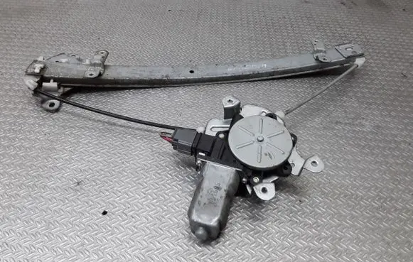 Mitsubishi Lancer Front door window regulator with motor