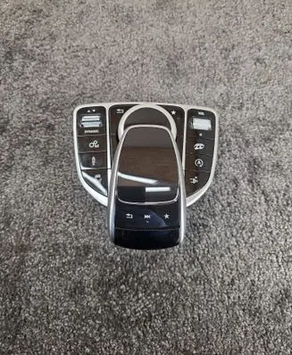 Mercedes-Benz C W205 Head unit multimedia control A2059009927 A2059059608 A2059005915