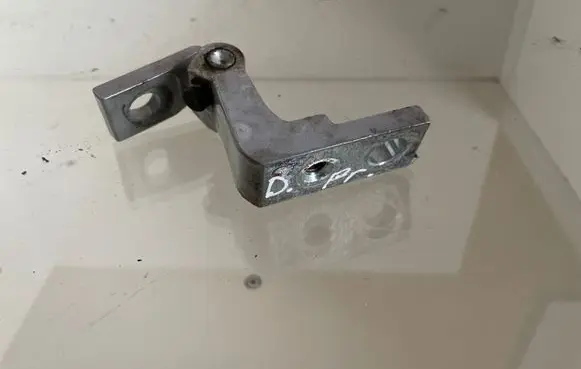 Audi A6 S6 C5 4B Front door upper hinge