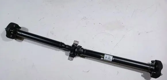 Chevrolet Camaro Rear driveshaft/prop shaft 84100513 123495884